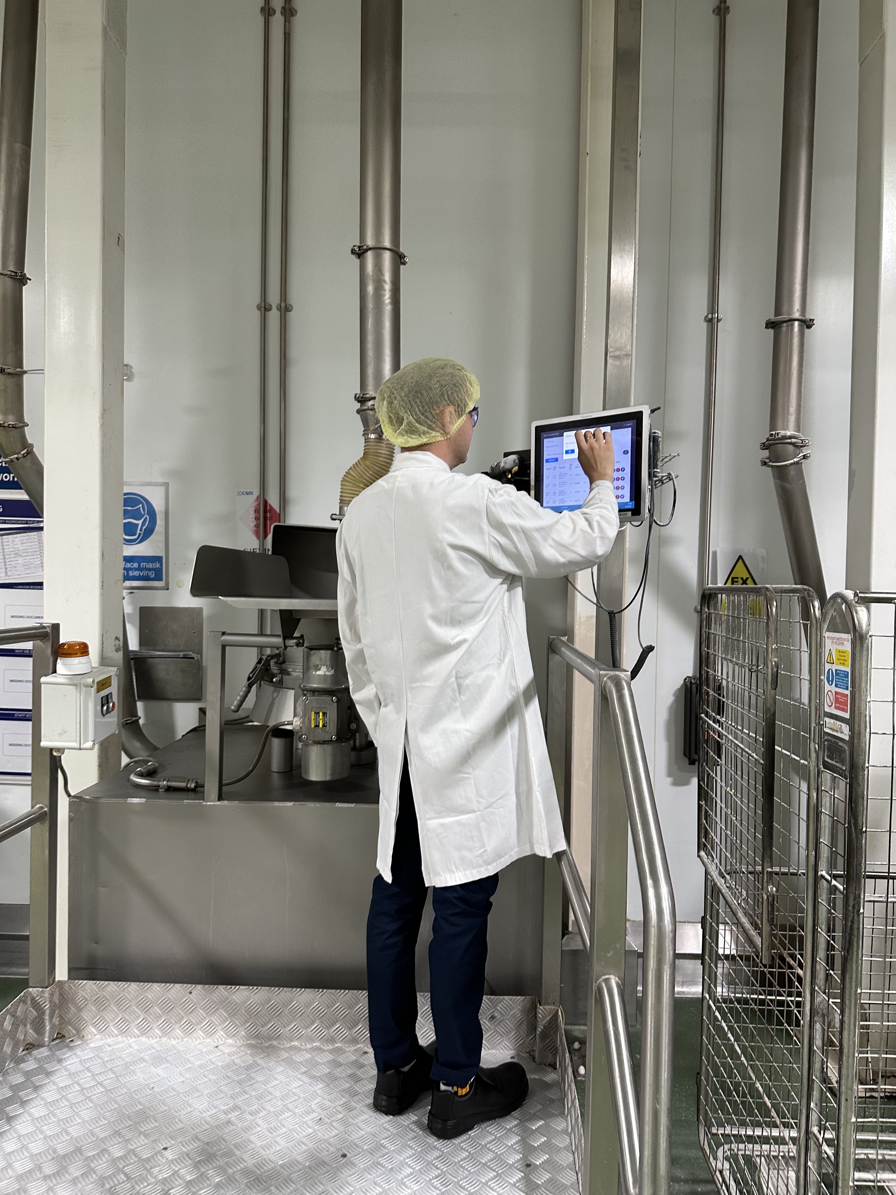 TraceSense operator using terminal